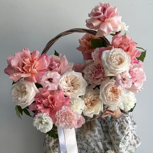 Delicate flower composition with French roses