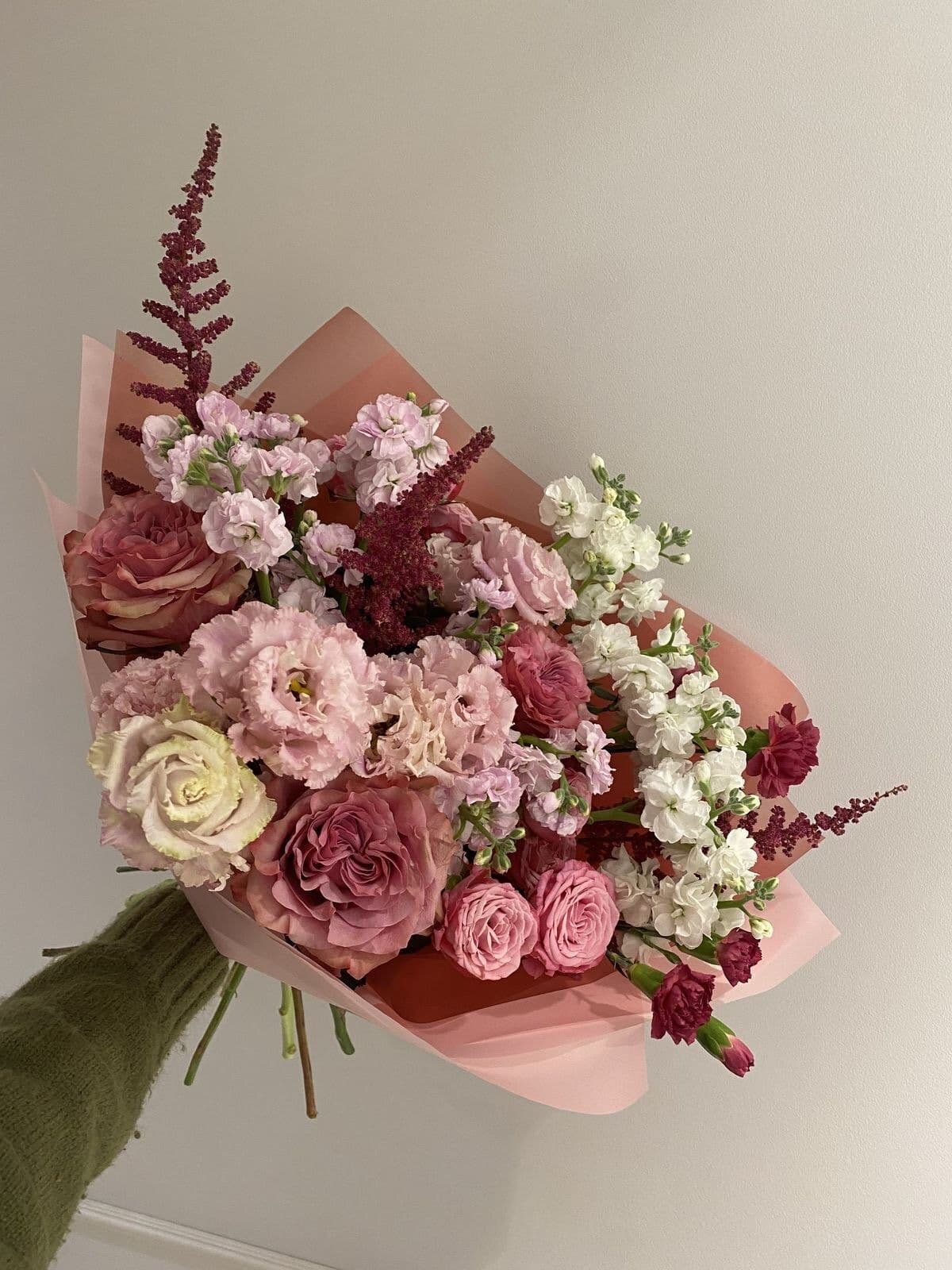 Fresh floral composition 🌿