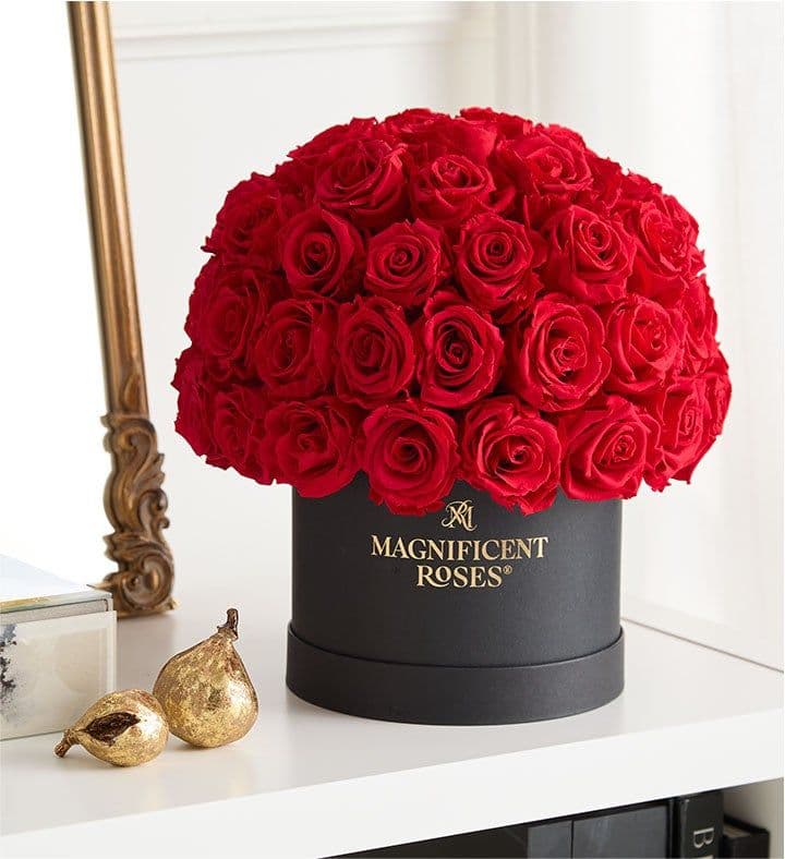Romantic boxed surprise 💐