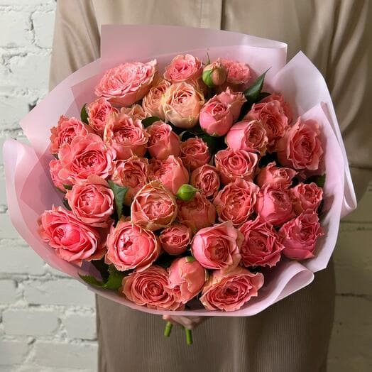 Bouquet of bush roses in design packaging 1