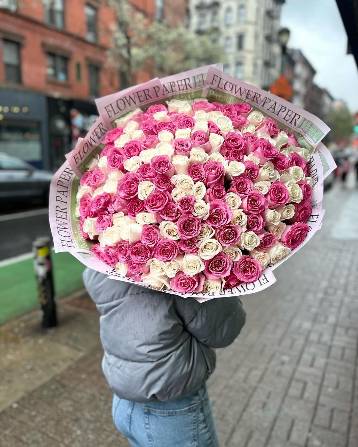 Bouquet of 101 roses with delivery 🌹