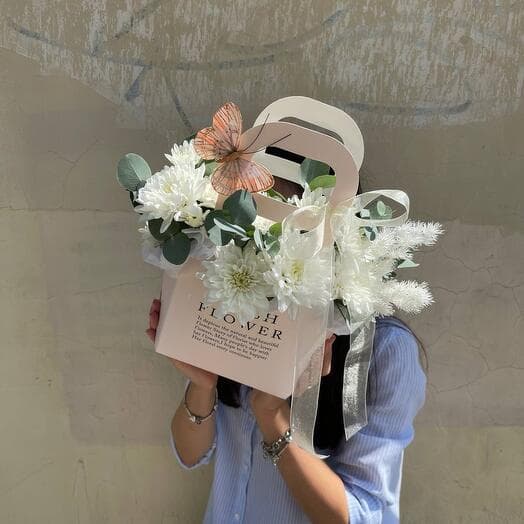 Handbag with chrysanthemum and eucalyptus