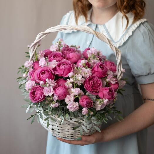A premium basket with pionivate roses and Mattiola "charming"