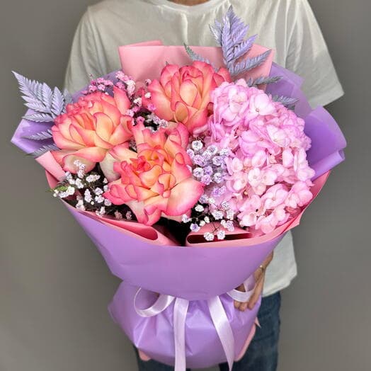 Букет из французских роз и гортензии 😍