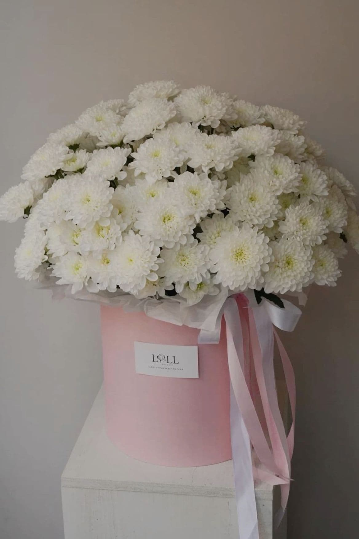 Spring mono bouquet 🌼