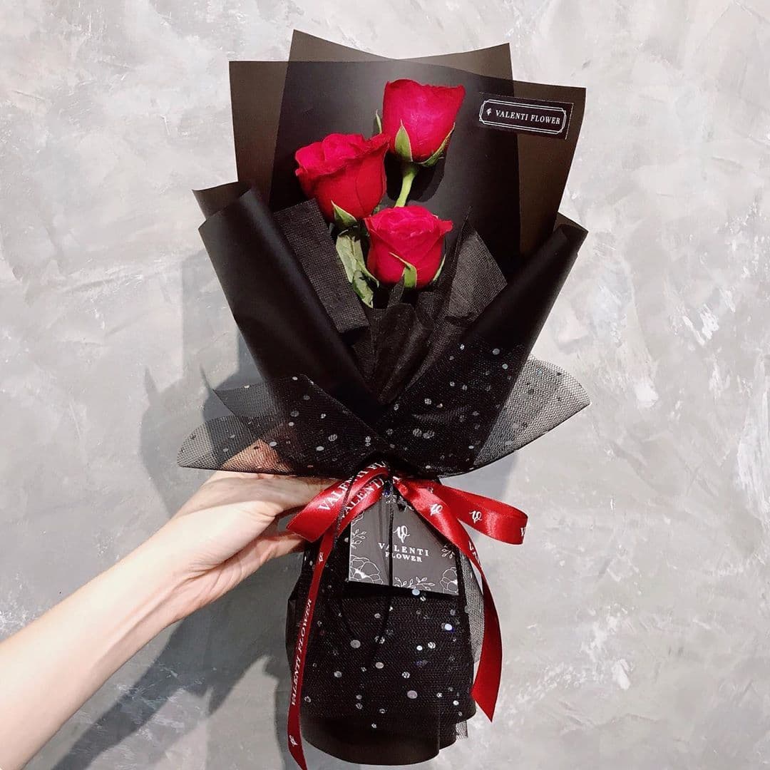 Роскошный лепесток 🌸