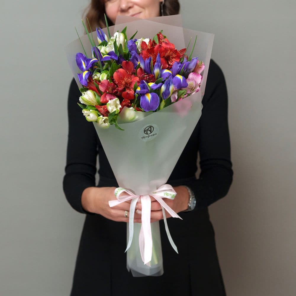 Elegant author’s bouquet 💐