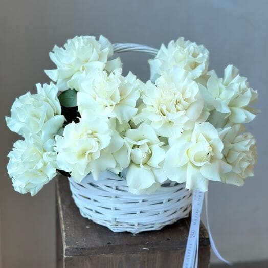 French roses in the basket
