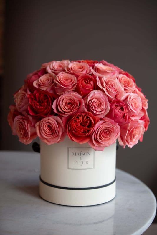 Luxurious flower box 🌸