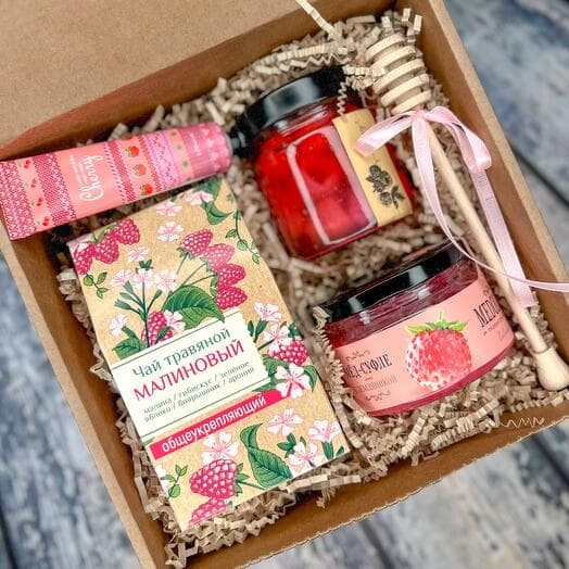 Gift set for mom, girlfriend raspberry paradise