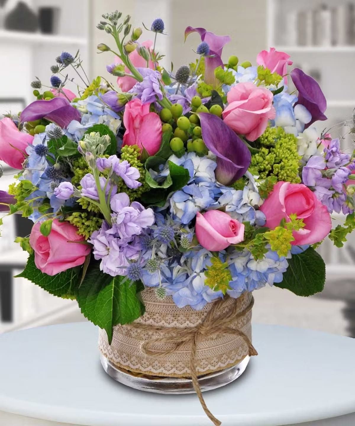 Роскошная композиция из цветов 🌸