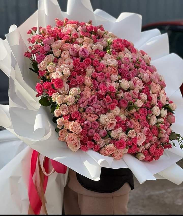Букет из 1001 розы для вечной любви 🌹