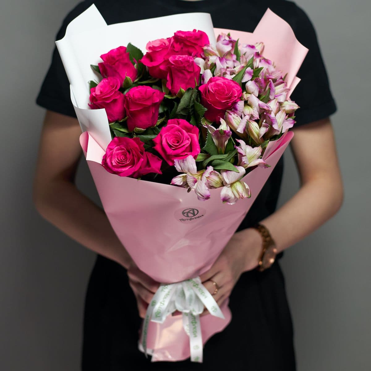 Unique author’s bouquet 🌿