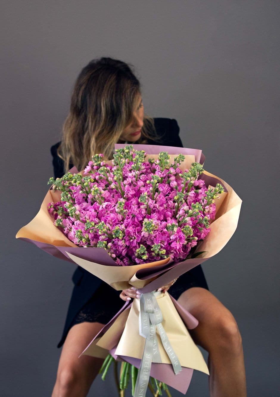 Весенний моно букет 🌼