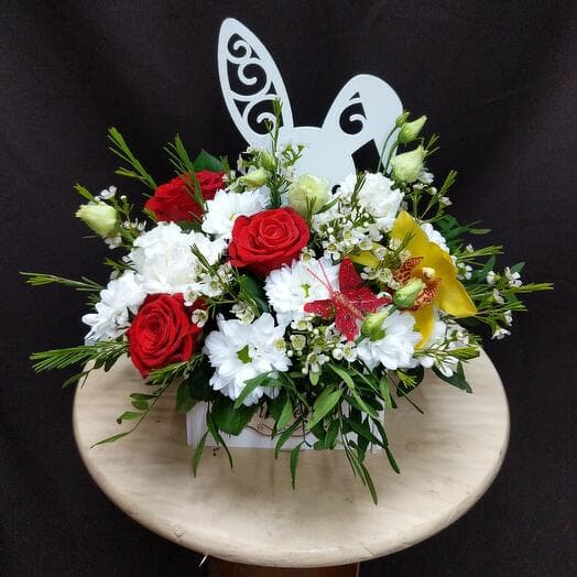 Bunny with flowers