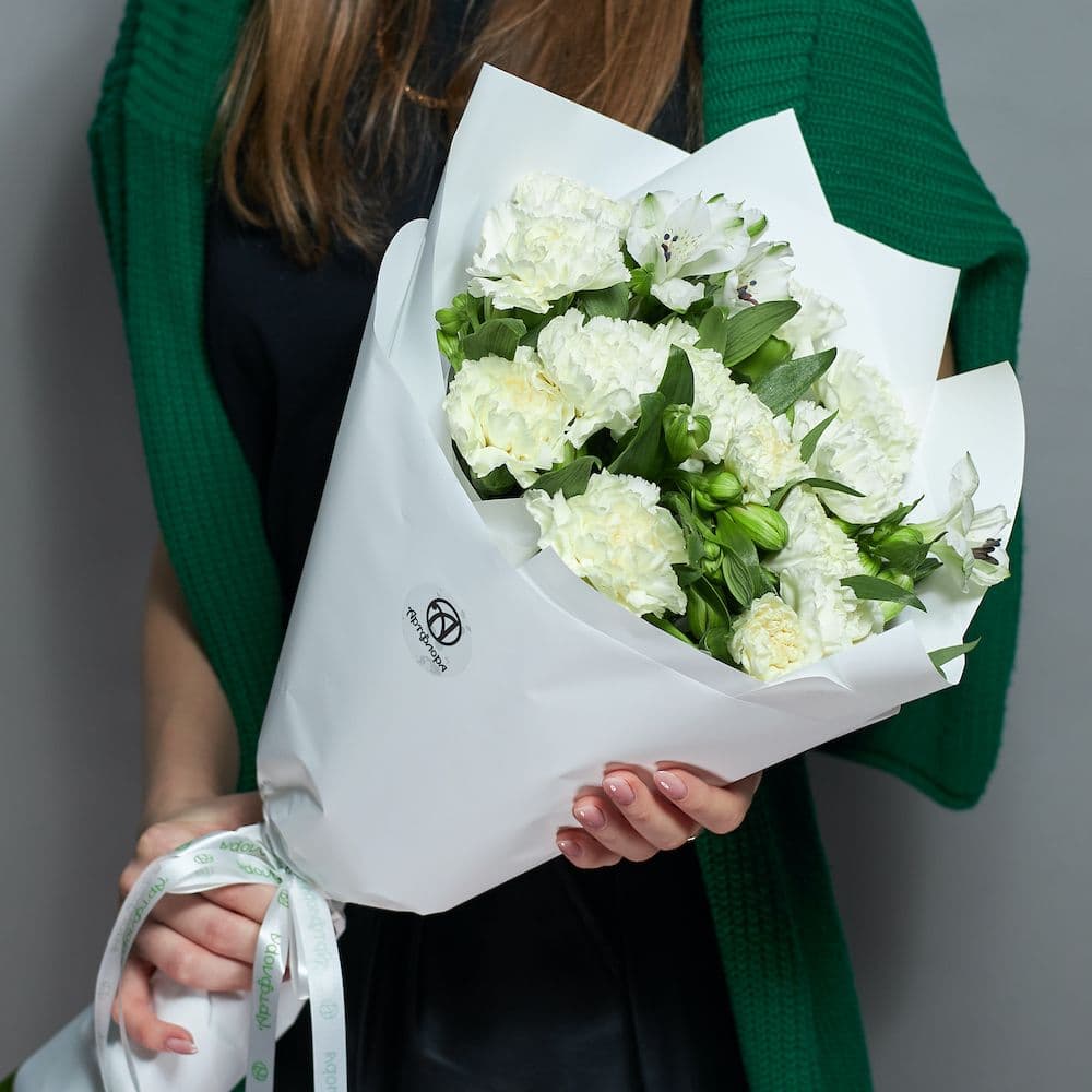 Unique author’s bouquet 🌿