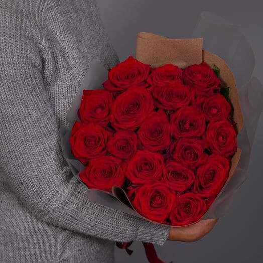 Букет роз Бордо 19