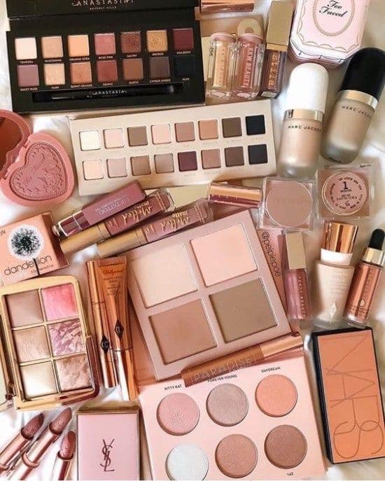 Luxurious gift set 🌸