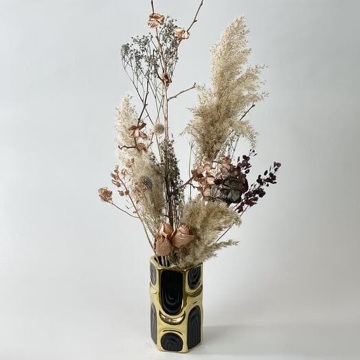 Sukhotzet in a vase Cecile