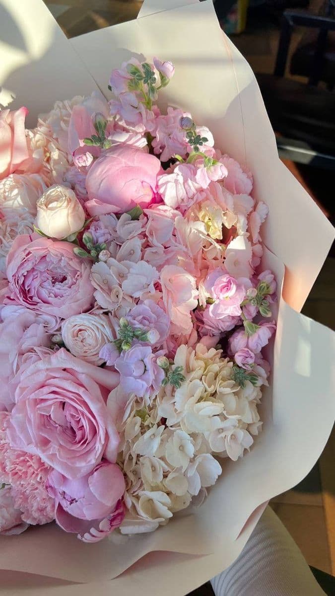 Cozy floral composition 🌺