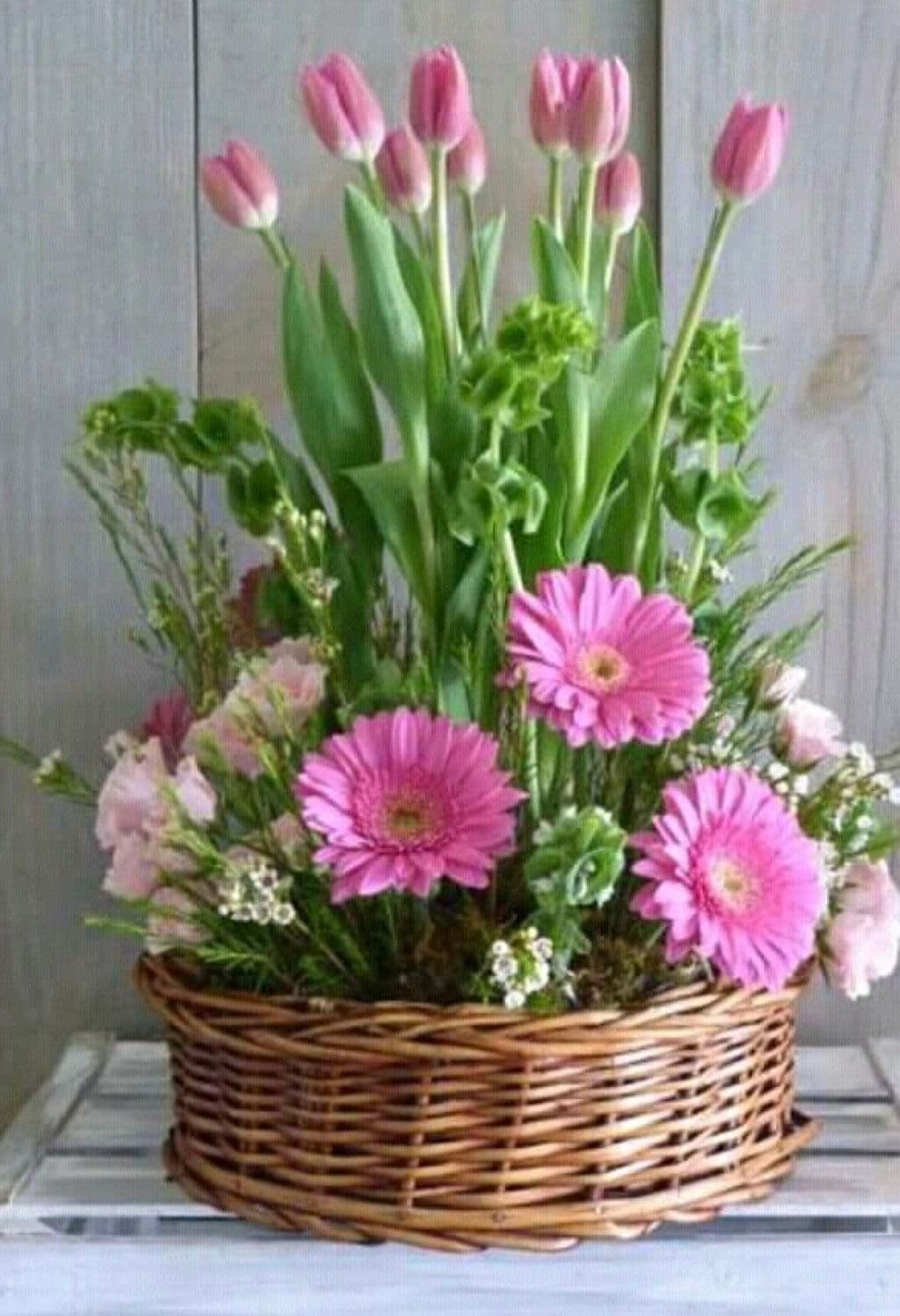 Роскошная цветочная корзина 🌸