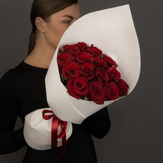 Bouquet of 15 roses (40 cm Ecuador)