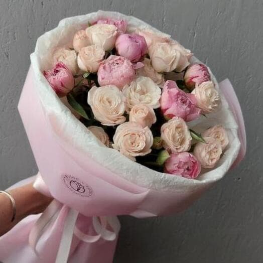 WOW букет! Пионы и пионовидные розы