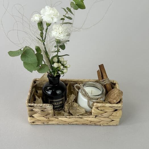 Gift set of Aravel
