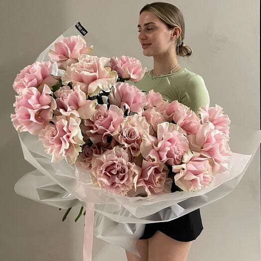 Bouquet of delicate unusual French roses Pink Mondial variety