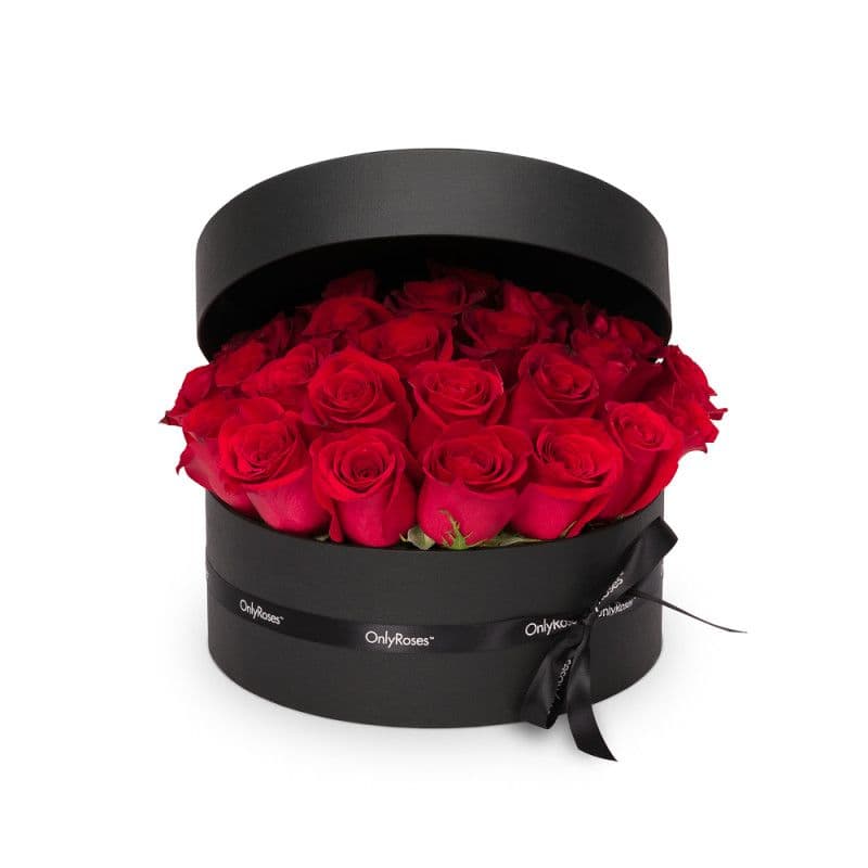 Bright boxed bouquet 🌷