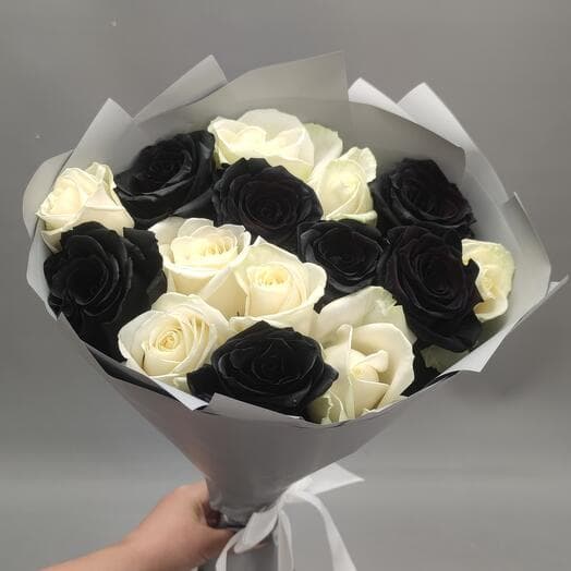 Coffee with milk (black rose) monobuket
