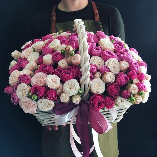 Basket mix of bush pionoid roses