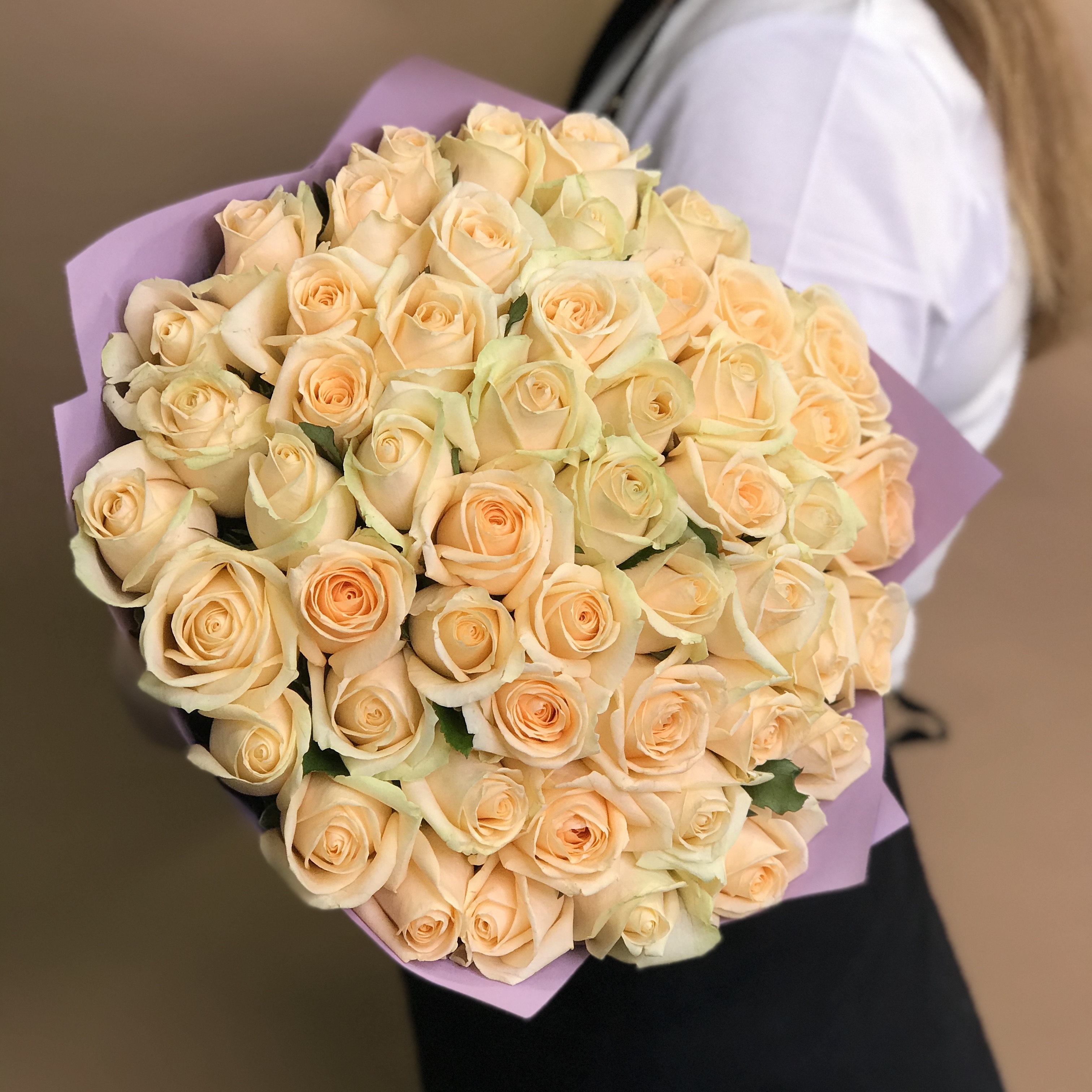 51 cream roses