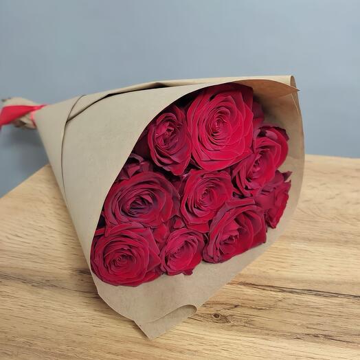 9 red roses 50cm
