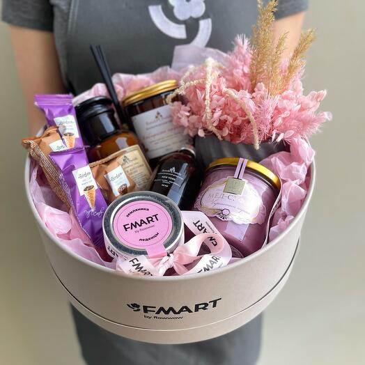 A delicate gift set with aromas for a handmade home, a composition of dried flowers and sweets