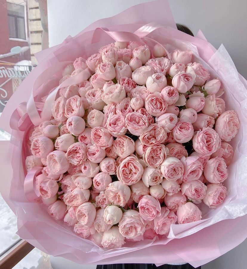 9 pink roses
