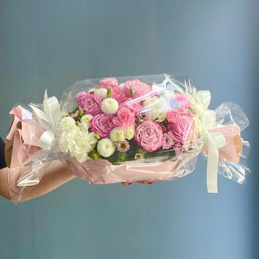 Композиция «Конфета» с кустовой розой