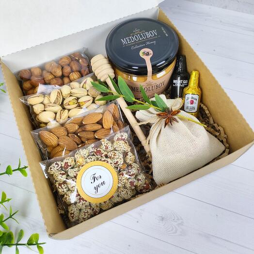 Gift to a man/ gift set to a man