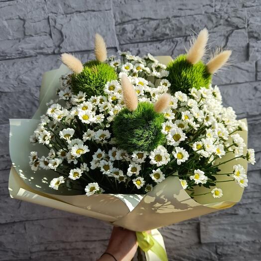 Chamomiles and bunnies