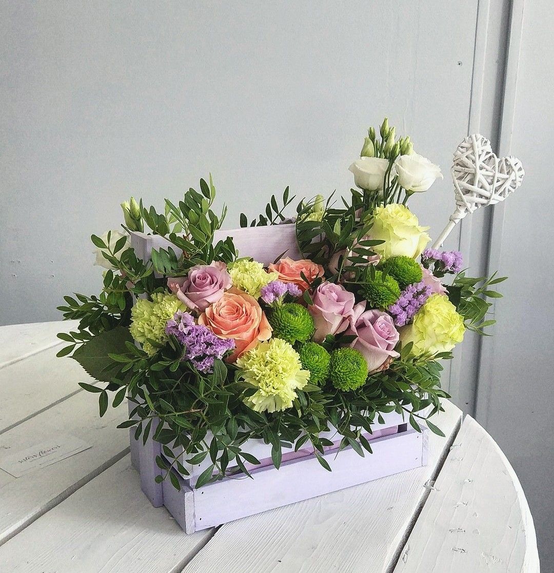 Fresh flower box 🌿🌞