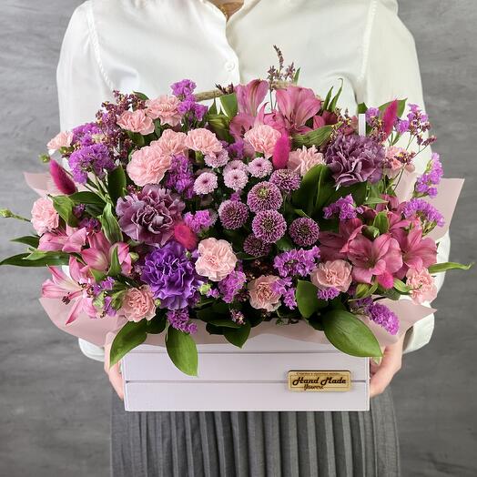 Ящик с яркими цветами Джоелли