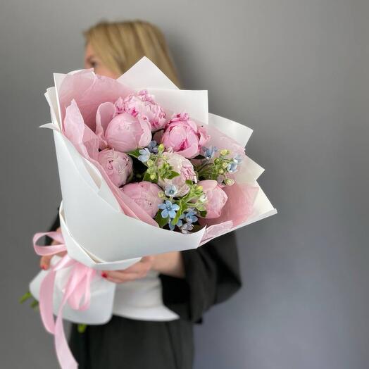 Пионы розовые 7 штук с оксипеталумом