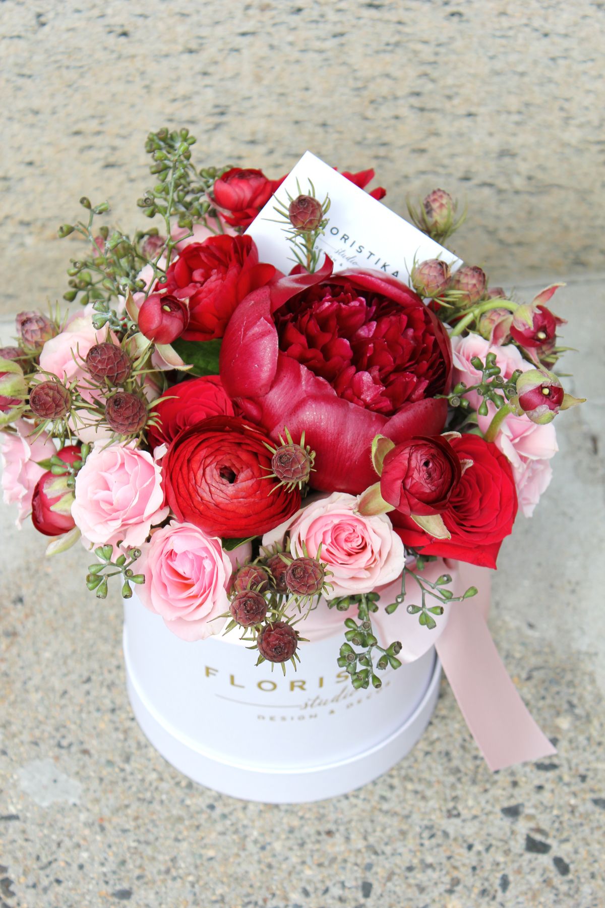 Роскошная цветочная коробка 🌸