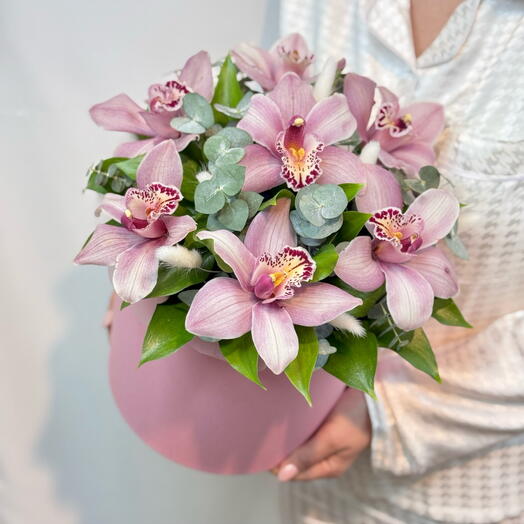 A bouquet of pink orchids 7 pcs with dried flowers and herbs in the box “sweet and beloved”