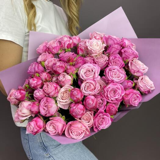 Bouquet of 15 pionoid bush roses