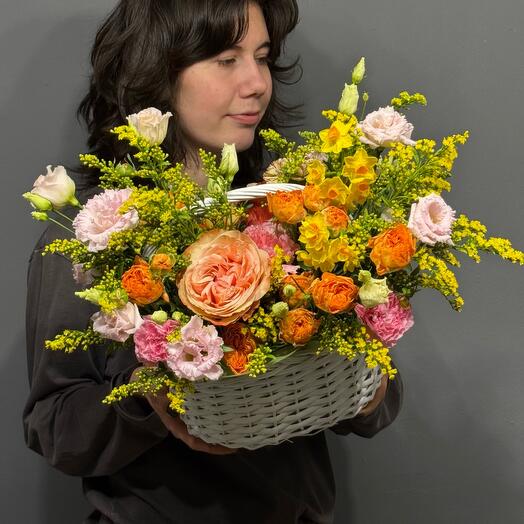 Композиция с эустомой и розами 19