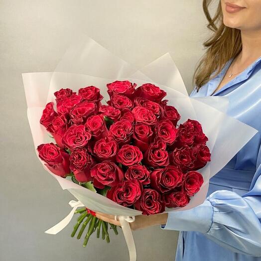 35 красных роз (Кения)