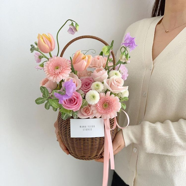 Весенняя корзина с цветами 🌼