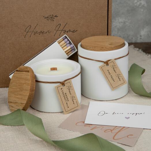 Summer gift set: aromatic soy candles in gypsum ceramics