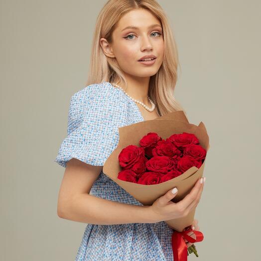 11 red roses in craft